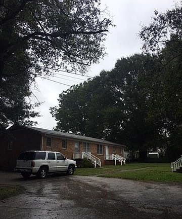 5th image of 411-413 S Madison St #415