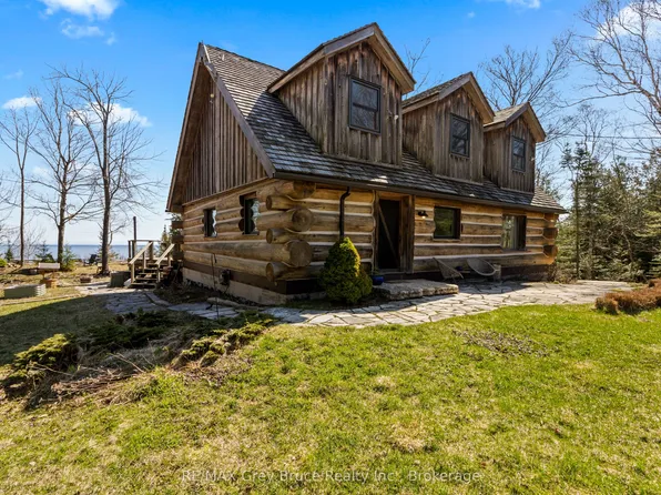 126 McKague Rd, Northern Bruce Peninsula, ON N0H 1W0