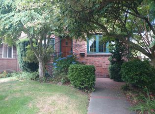 3847 44th Ave SW, Seattle, WA 98116