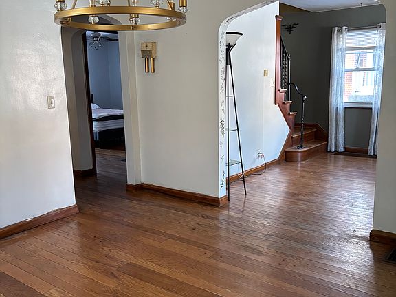 4th image of 1447 Elkton Pl