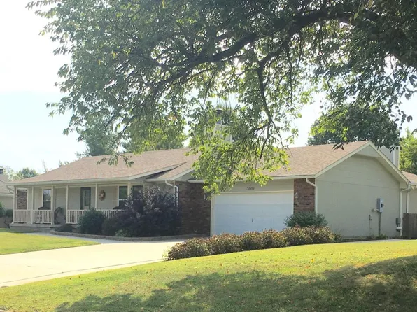 3802 Valley Dr, Joplin, MO 64801