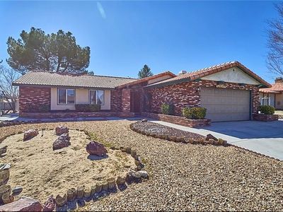 16201 Wimbleton Dr, Victorville, CA, 92395