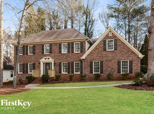 1174 Staples Dr, Lilburn, GA 30047