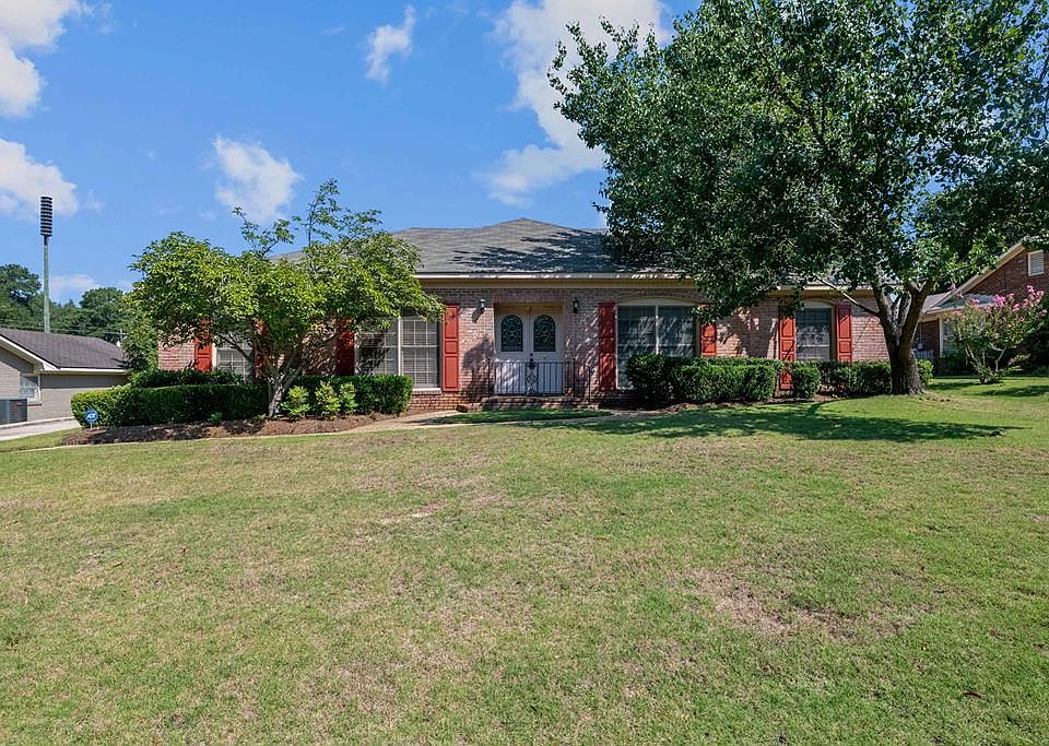 1st image of 4741 Shenandoah Dr