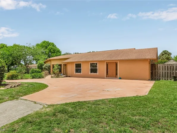5730 Winkler Rd, Fort Myers, FL 33919