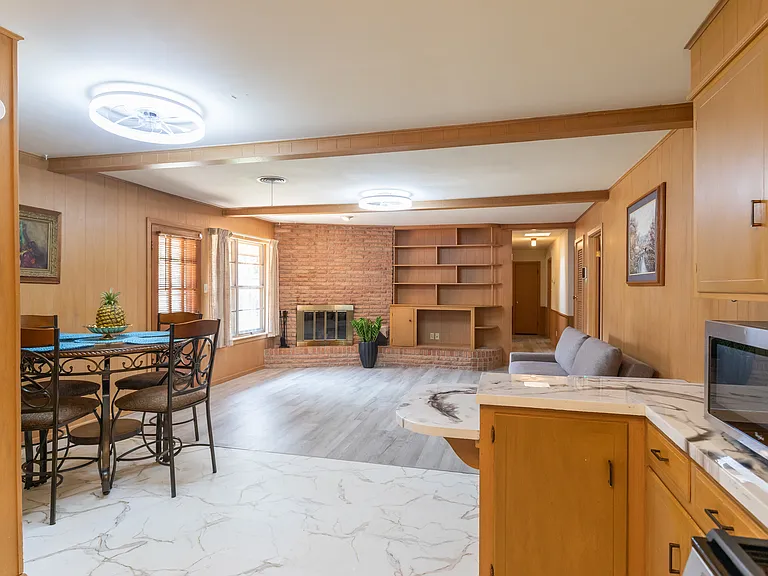 2609 Madison Ave — Photo 25
