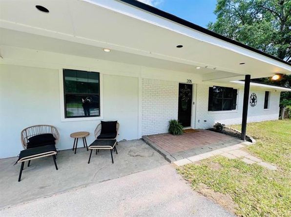 205 Reynolds Ln, Vidor, TX 77662