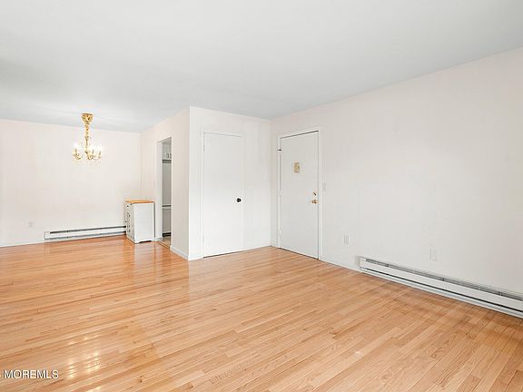 4th image of 154 Cross Slope Court #G
