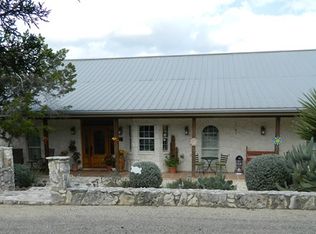 685 Rim Rock Rd, Kerrville, TX 78028