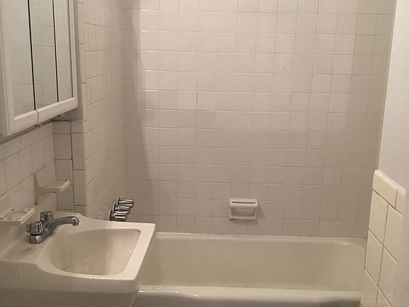 Full Private Bathroom