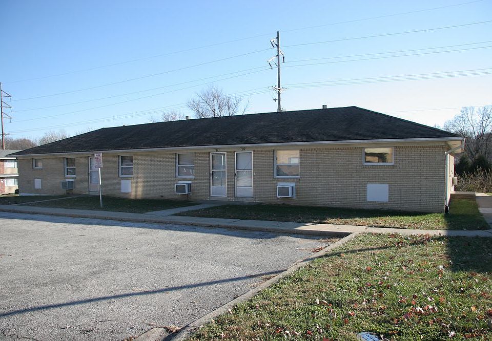 1st image of 205 Bonaire St