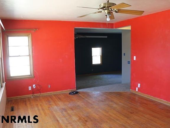 4th image of 507 S Cedar St