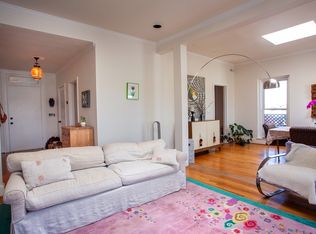 1915 Calvert St NW APT 403, Washington, DC 20009