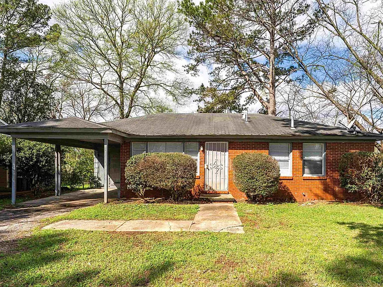 5808 Court O — Photo 1