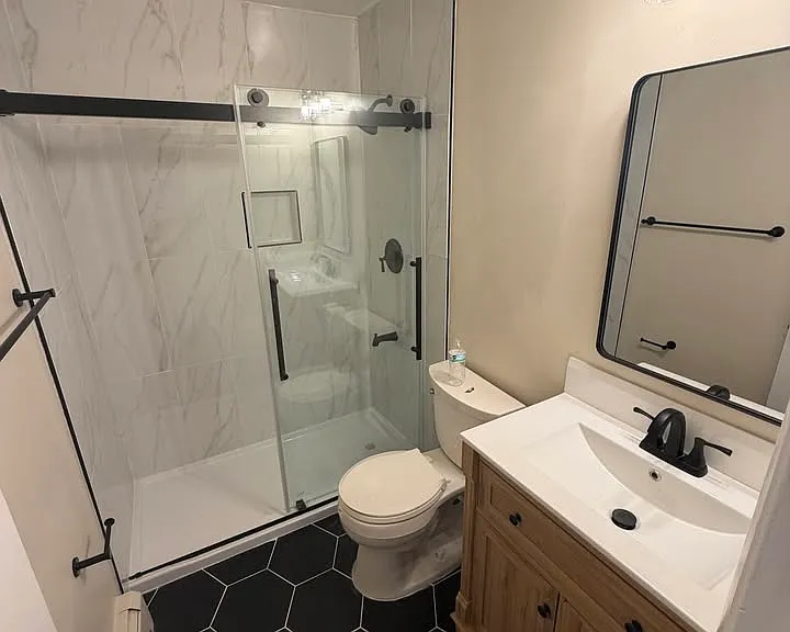 14550 Eastman St — Photo 3