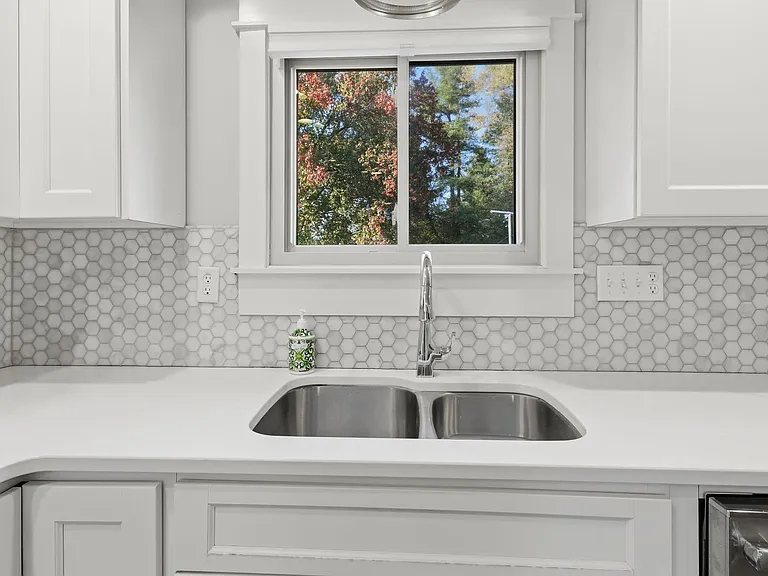 3310 Plateau Pl — Photo 16