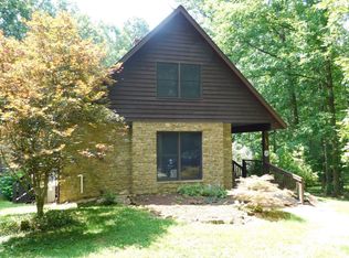 7375 Blue Creek Rd, Nashville, IN 47448