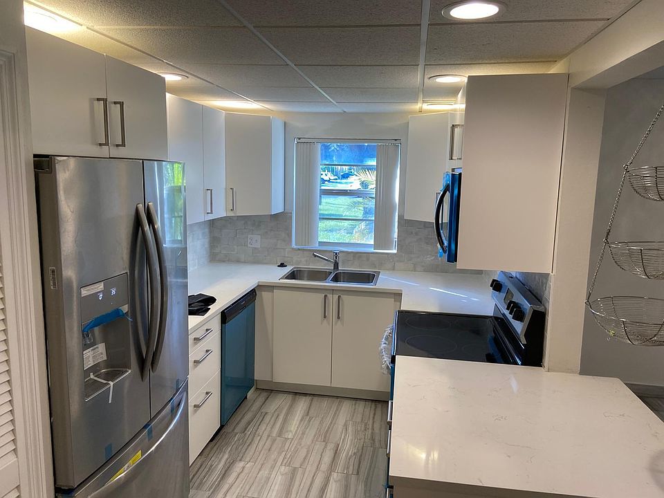 1st image of 1301 NW 12th Avenue #320A