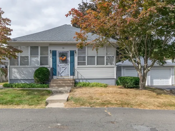 53 Lakeview Ave, Ludlow, MA 01056