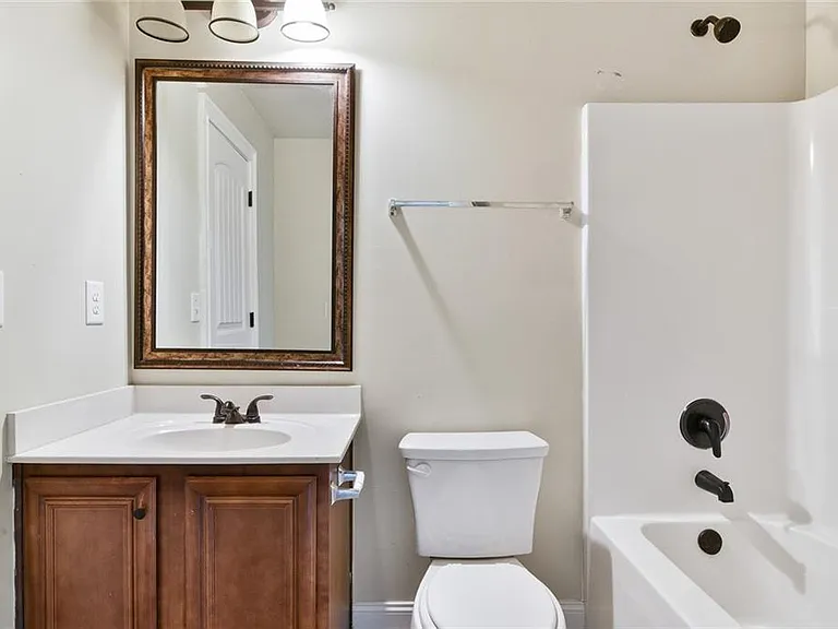 4530 Fernbrook Pl — Photo 11
