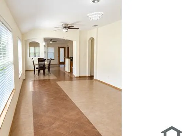 10405 Devin Ln, Hurst, TX 76053