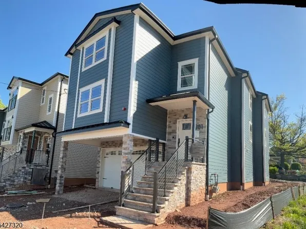 301 Chilton St, Elizabeth City, NJ 07208