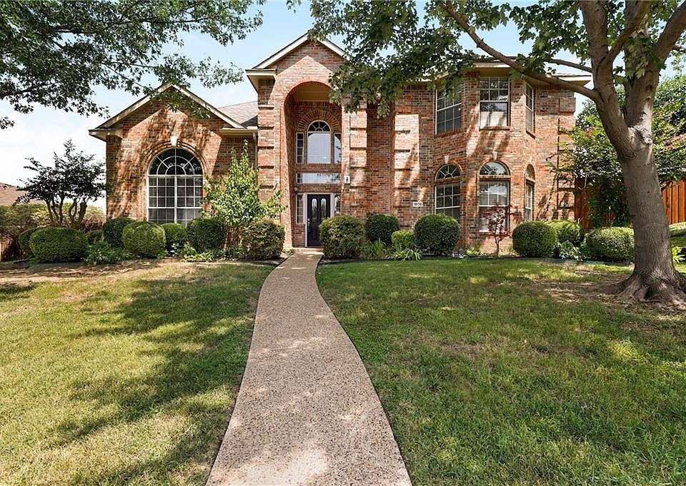 1st image of 1806 Lake Breeze Dr
