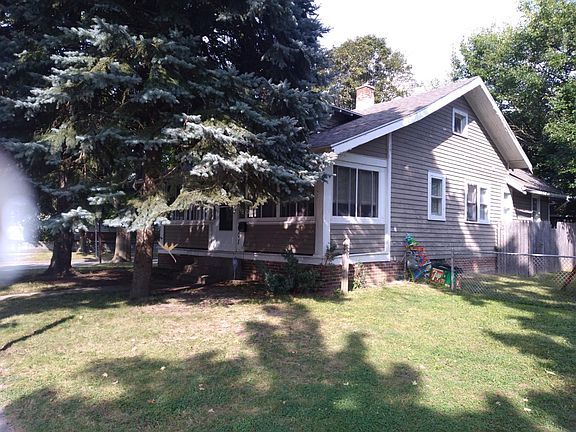 3rd image of 601 Toronto Ave