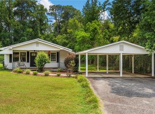 8424 Mullin Rd, Smiths Station, AL 36877
