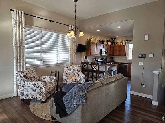 5th image of 2314 74th Ave