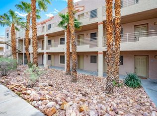2044 Mesquite Ln APT 202, Laughlin, NV 89029
