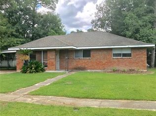 2123 Middle Dr, Slidell, LA 70458