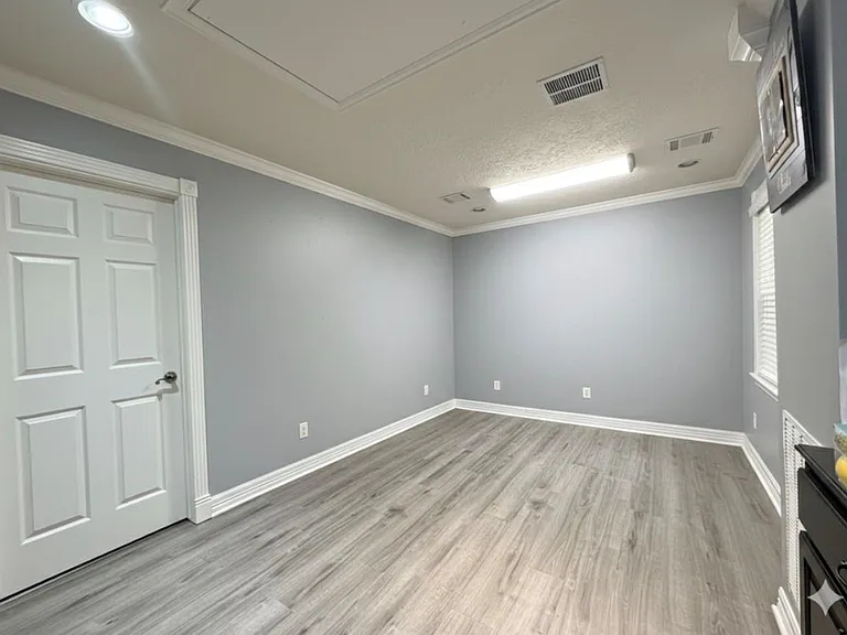 9770 Tappenbeck Dr — Photo 6