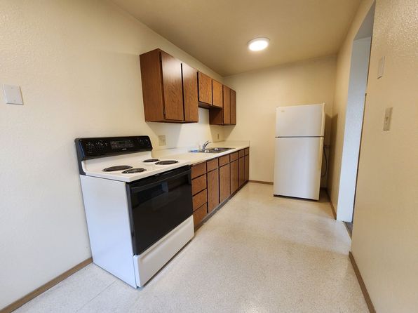 414-422 Tacoma Ave S #210