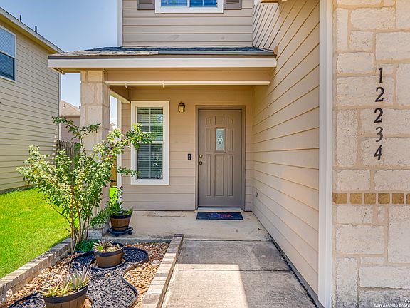 2nd image of 12234 Glendale Park