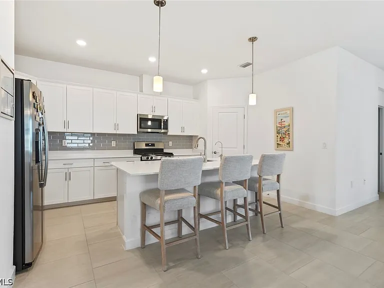 Ridgeline Dr — Photo 9