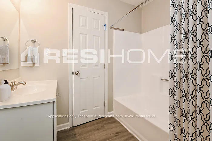 1710 Kimberly Dr SW — Photo 11