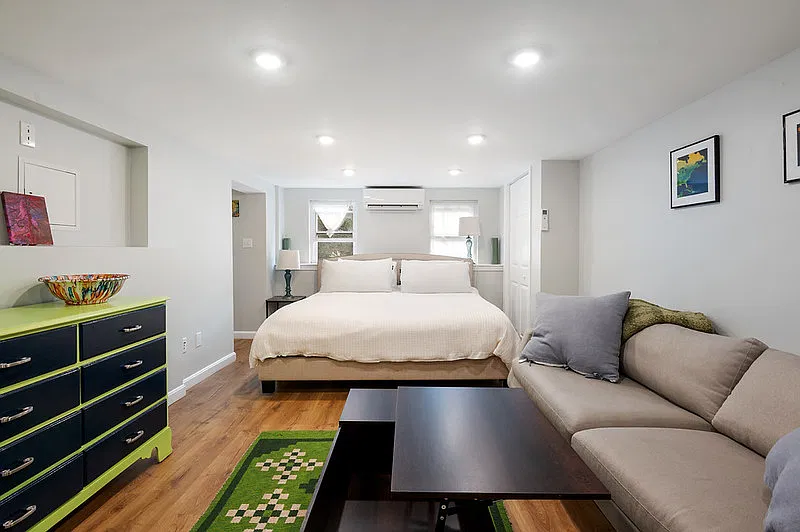 1 Pooles Ln — Photo 3