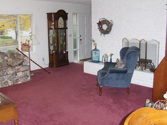3rd image of 310 Santa Fe Dr