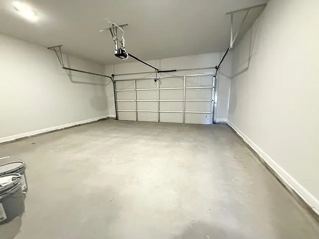 630 Winding Rose Dr — Photo 36