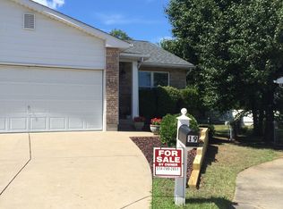 19 Windstream Ct, Saint Peters, MO 63376