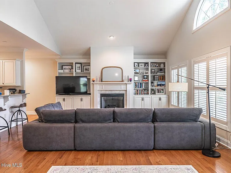 201 Sundew Ct — Photo 11