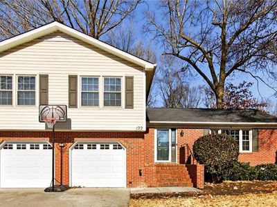 122 Dunn Cir, Hampton, VA, 23666