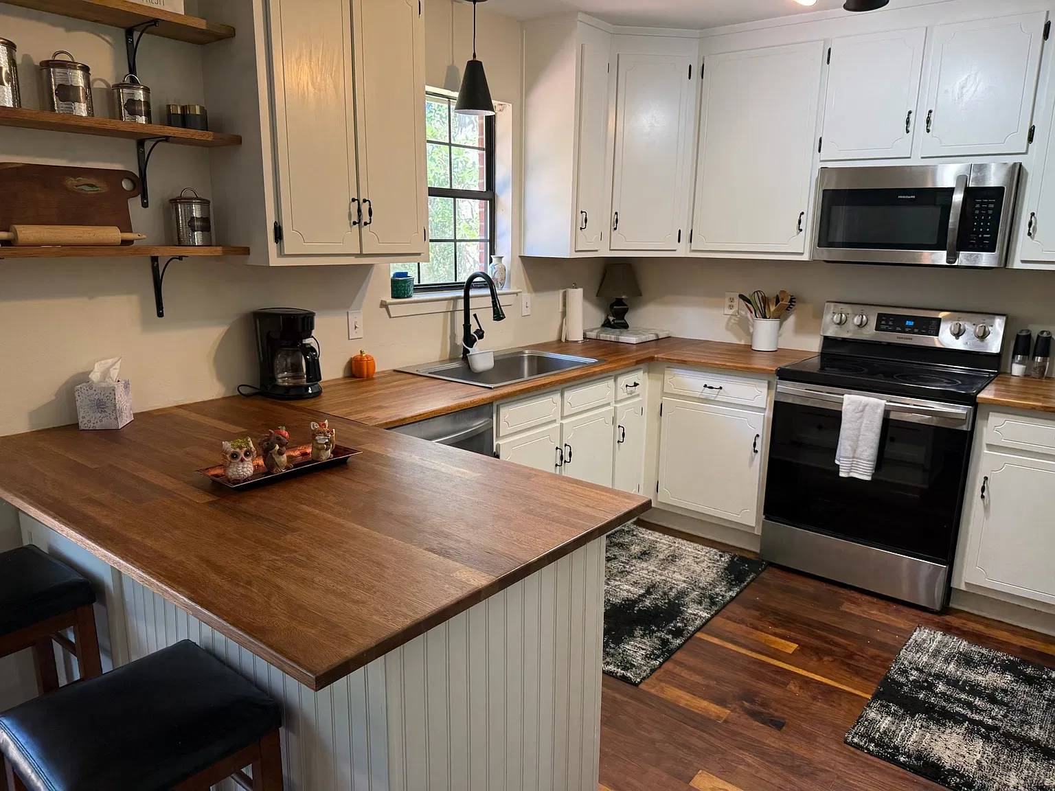 3 bed, 1850 sqft, $3,200 — Photo 4