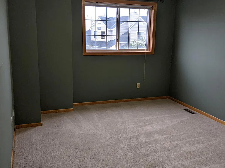 4275 Merrimac Ln N #22 — Photo 11