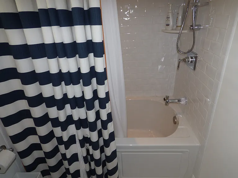 1340 Pleasure Ave — Photo 22