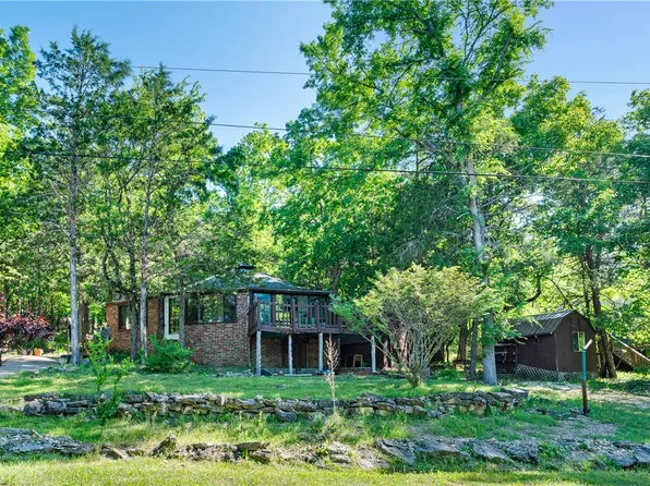 9 Starlite Ave, Holiday Island, AR 72631