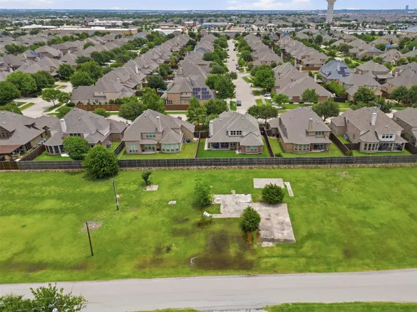 7565 Lake Trails Dr, Frisco, TX 75036