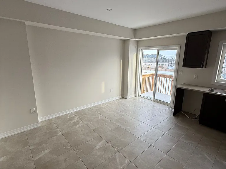 660 Colborne St W #156 — Photo 11