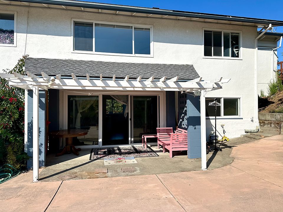 1st image of 27263 Fairview Ave #1